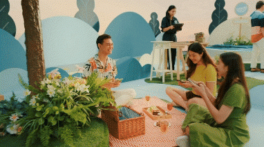 This is the alt text